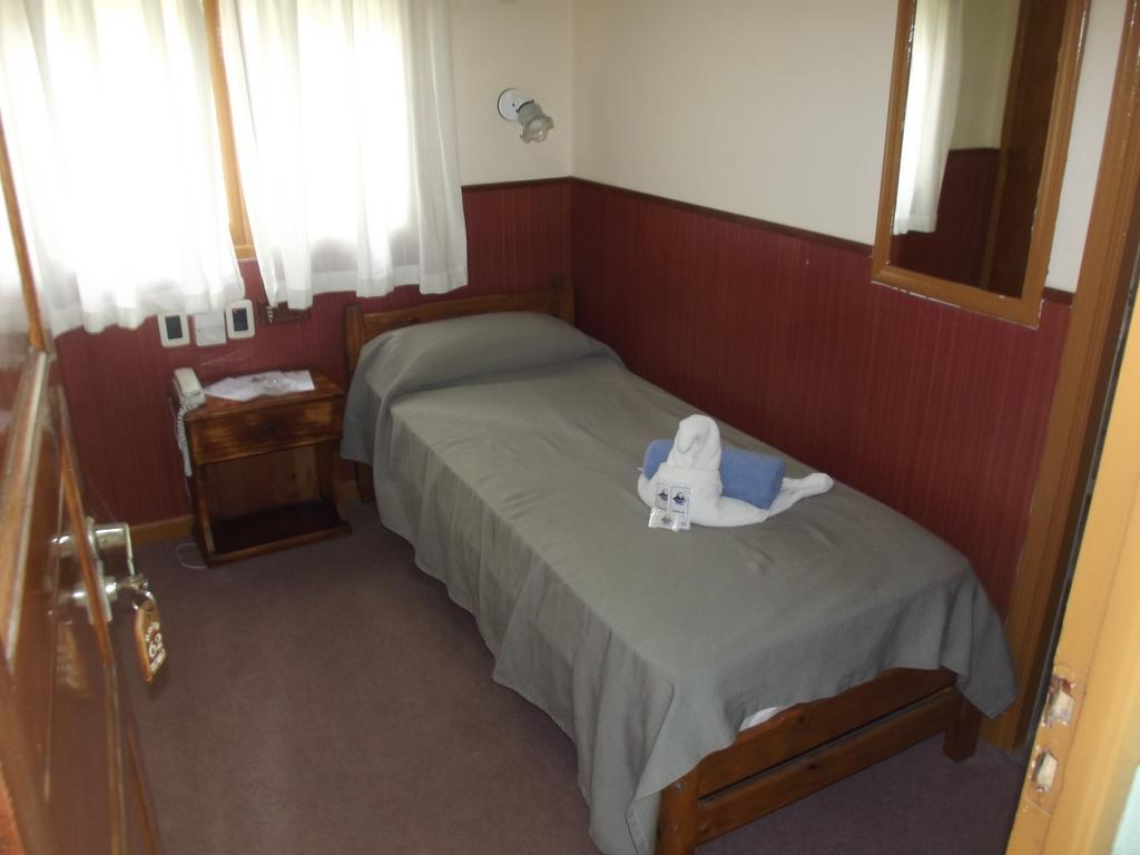 Hotel Teomar Villa Gesell Zimmer foto